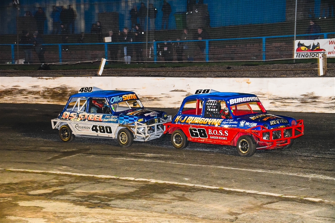 Sunday 1st November – Saloon Stock Car UK SuperBowl Weekend – Day 2